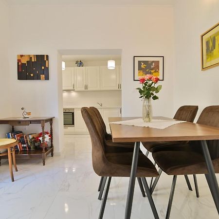 Apartments Art Trogir Eksteriør bilde