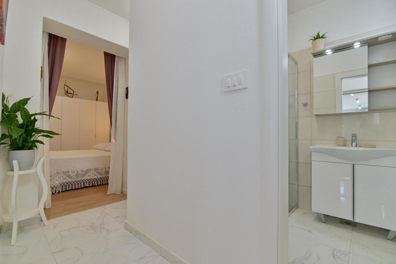Apartments Art Trogir Eksteriør bilde