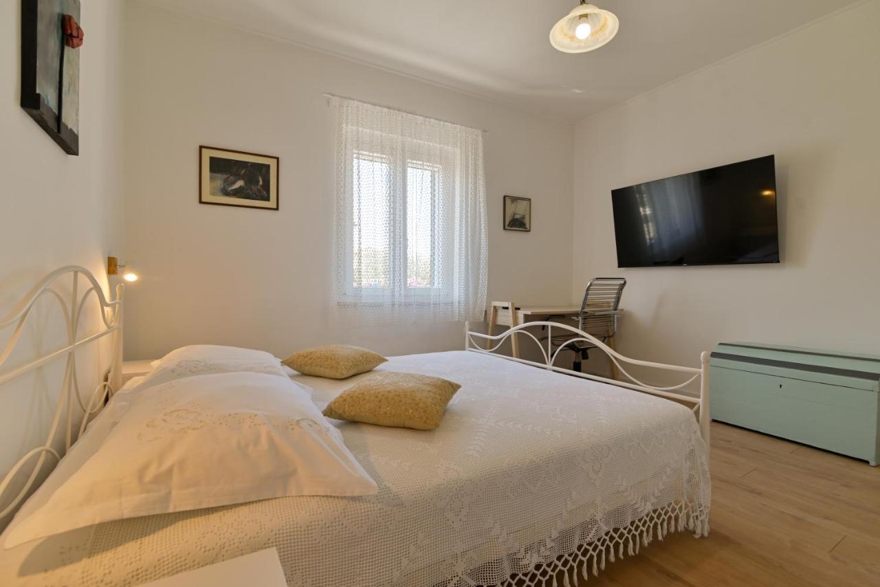 Apartments Art Trogir Eksteriør bilde